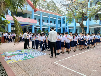 Tổ chức hoạt động trải nghiệm giờ ra chơi sáng tạo em yêu khoa học  “Ngày hội STEAM DAY IN SCHOOL”