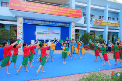 Sinh hoạt chủ điểm "Xây dựng tình bạn đẹp - Nói không với bạo lực học đường" và phát động thực hiện mô hình "Trường học thân thiện - Lớp học hạnh phúc - Học sinh yêu thương" năm học 2023 - 2024
