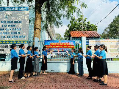 Xây dựng văn hóa giao thông an toàn