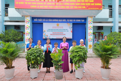 Khám sức khỏe đầu năm cho học sinh