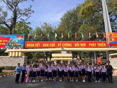 Cuộc thi Olympic Tiếng Anh trên Internet cấp Xã/ Phường