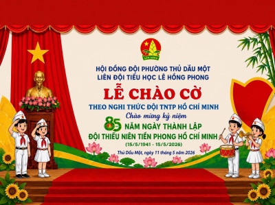 Lễ chào cờ theo nghi thức Đội TNTP Hồ Chí Minh