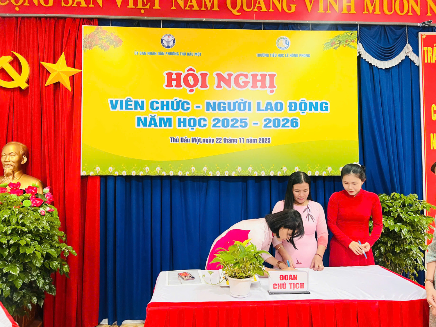 378210906736513935 (2)