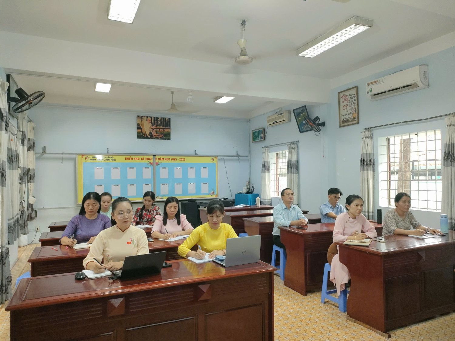 4b30d1ab2eeca1b2f8fd9