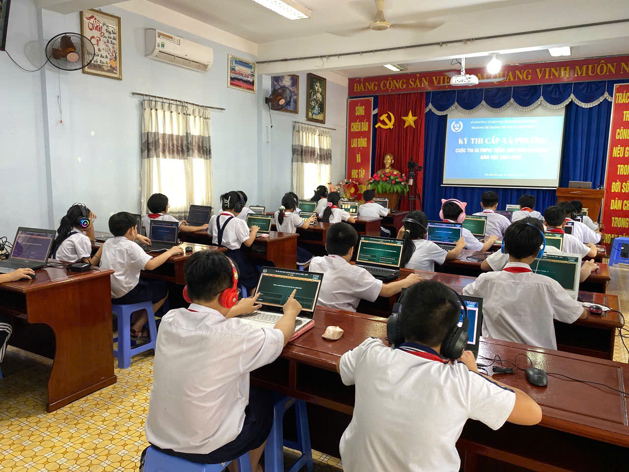 245529954410855087415