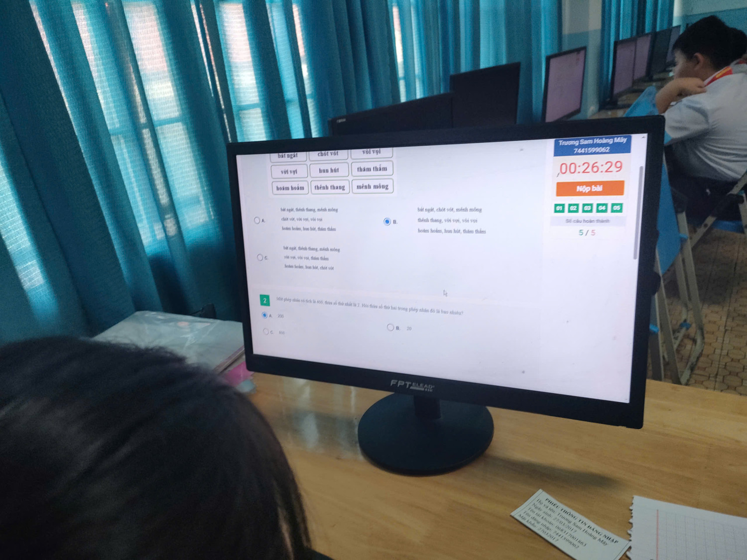 38168489996895084261