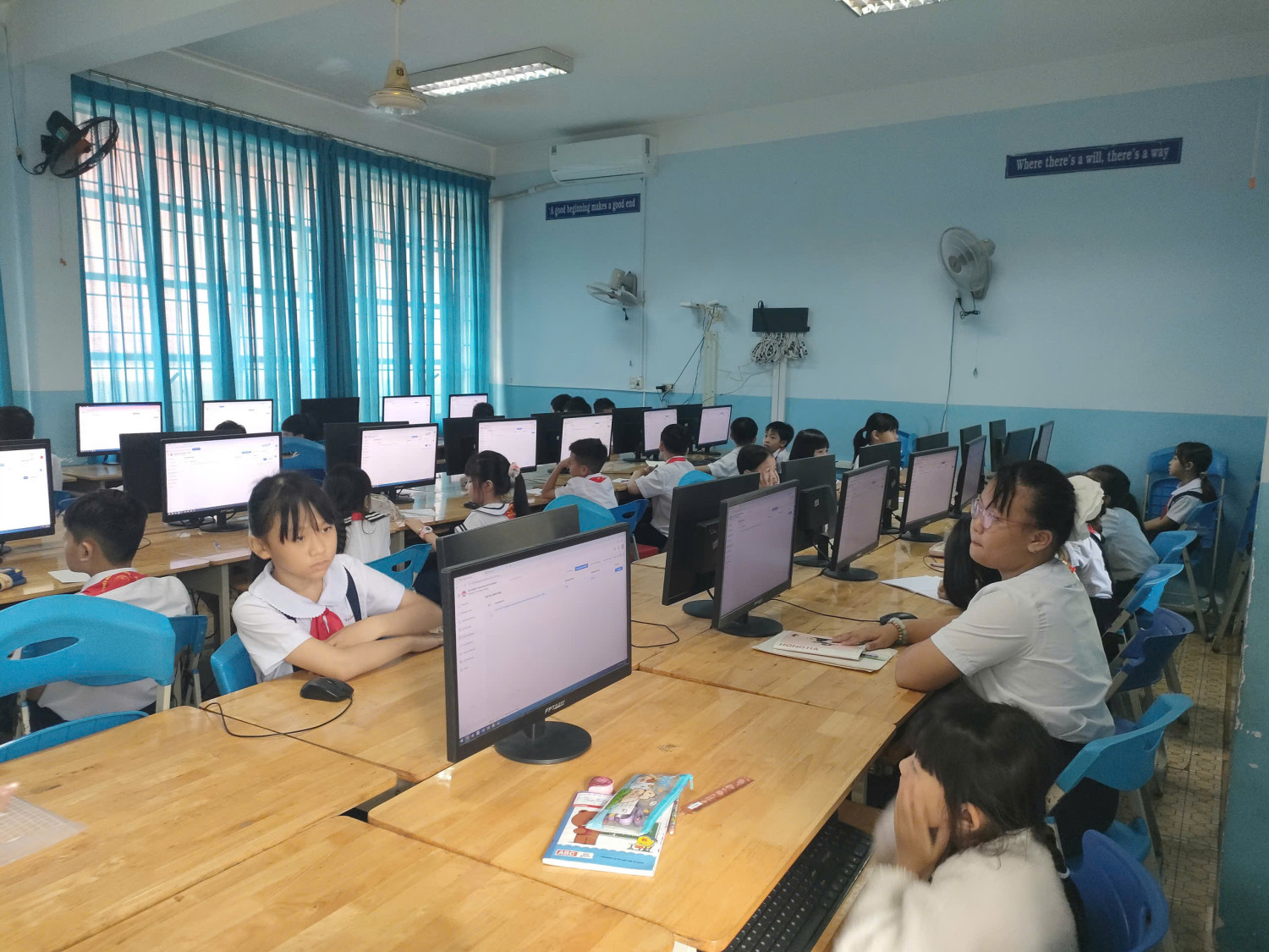 88304731211562609312